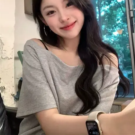 ins超火辣妹一字斜肩短袖T恤女夏季宽松韩版打底衫内搭露肩上衣潮图片