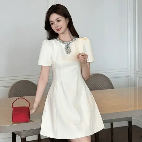 性感女神范亮片连衣裙商品大图