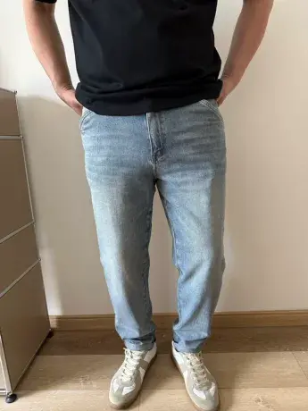 DAEVU春夏新款淡蓝薄料大号潮胖子弹力小脚加肥加大码男士牛仔裤商品大图