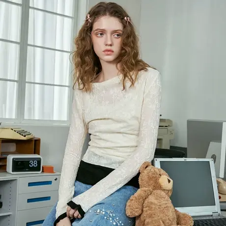 a02蕾丝针织修身显瘦纯欲长袖打底衫2025春季休闲百搭女式T恤图片