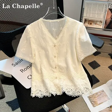 拉夏贝尔小香风蕾丝镂空女夏季减龄小个子小衫刺绣v领短袖衬衫商品大图
