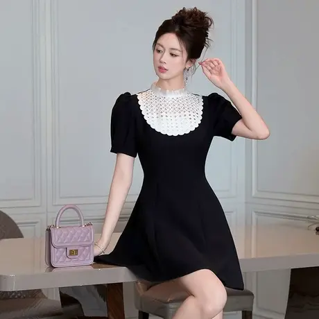 泡泡袖撞色半高领连衣裙商品大图