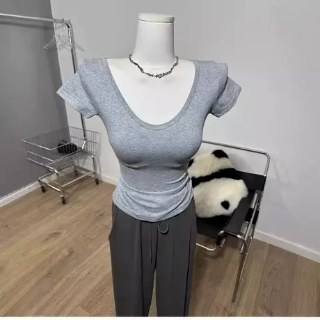 纯欲且百搭～ V领简约修身短袖T恤基础款打底衫上衣夏季女装图片
