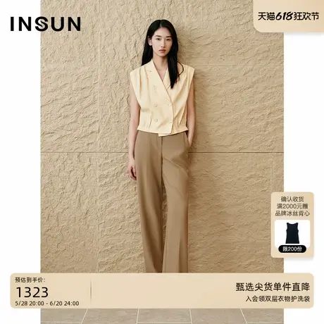 INSUN恩裳2025夏季亚麻双排扣抽褶无袖上衣商品大图