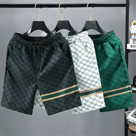 2025夏季新款男士短裤冰丝速干透气宽松大码休闲运动五分裤沙滩裤图片