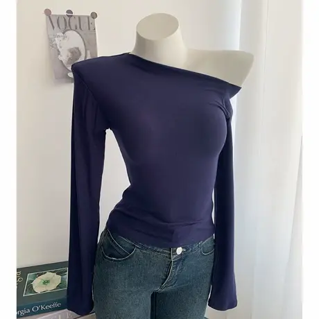 2024春装新款纯欲韩系斜领露肩显胸紧身显瘦百搭长袖T恤上衣女图片