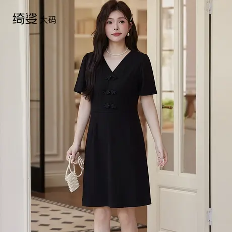 2025夏装新款气质V领收腰A字遮肉显瘦短袖新中式针织连衣裙商品大图