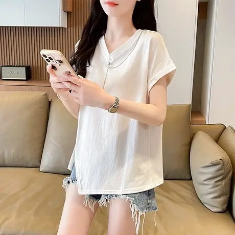 正肩微胖短袖t恤女夏季韩版宽松显瘦大码胖mm不规则开叉V领上衣服图片