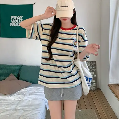 清爽条纹控夏款小熊刺绣半袖上衣甜美女装韩系INS洋气百搭短袖T恤图片