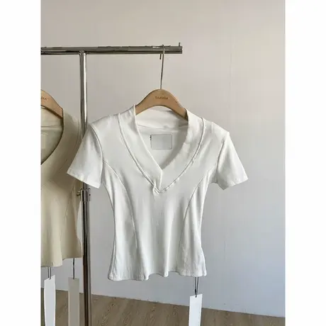 V领正肩鱼骨短袖T恤女夏季韩版修身打底衫内搭短款设计感半袖上衣图片