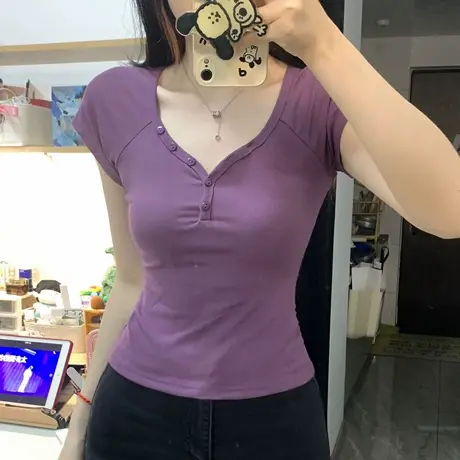 纽扣设计感小众短袖T恤女夏季修身韩版大领口V领正肩紧身收腰上衣商品大图