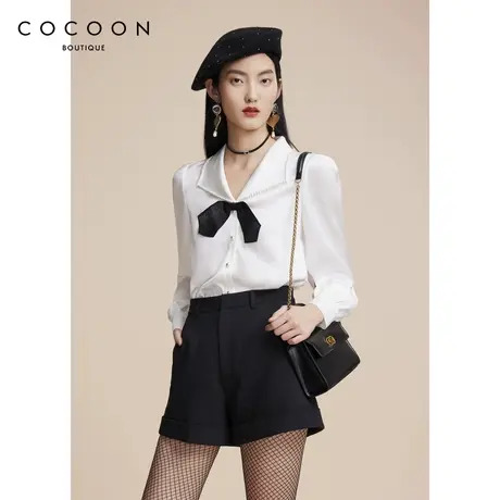 可可尼COCOON商场同款2024夏季新款高级绸缎感钉珠领结衬衫商品大图