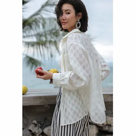 弥古白色格子衬衫女外套2025夏季新款防晒开衫长袖外搭衬衣高级感商品大图