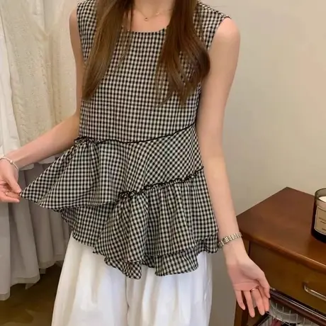 韩系不规则荷叶边无袖格子衬衫背心女夏天轻奢洋气减龄娃娃衫上衣商品大图