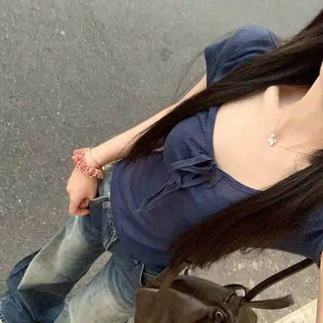 系带蝴蝶结设计感短袖T恤女夏季韩版修身打底衫U领露锁骨纯欲上衣商品大图