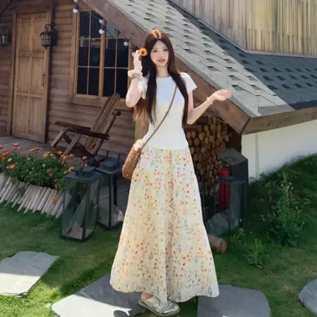 辣妹短款修身显瘦百搭小个子正肩圆领白色短袖t恤女2025夏季新款商品大图