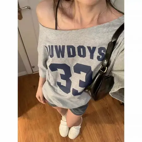 复古学院风斜肩灰色短袖oversize大码美式辣妹T恤女ins设计感上衣商品大图