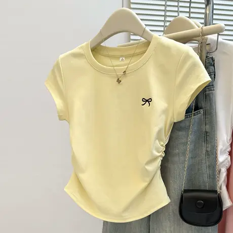 奶黄色圆领正肩短袖T恤女夏季修身韩版小个子短款蝴蝶结刺绣上衣商品大图