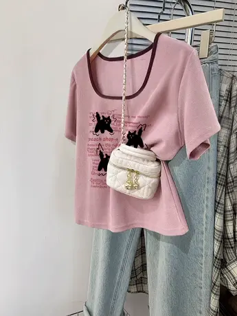 大码正肩T恤女大领口露锁骨设计感短袖ins潮短款胖mm粉色方领上衣商品大图