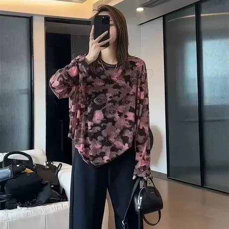 时尚扎染玫瑰长袖T恤2025夏季休闲百搭圆领宽松防晒罩衫女士上衣图片