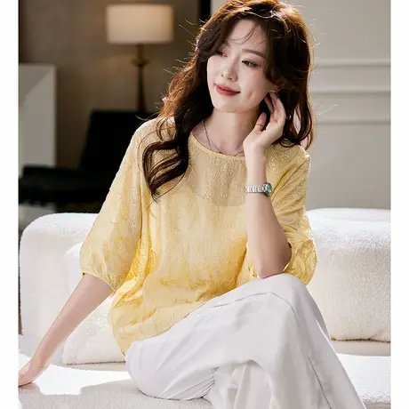 宝诗黎蝙蝠袖刺绣慵懒T恤女2025夏季韩系气质减龄宽松休闲薄上衣图片