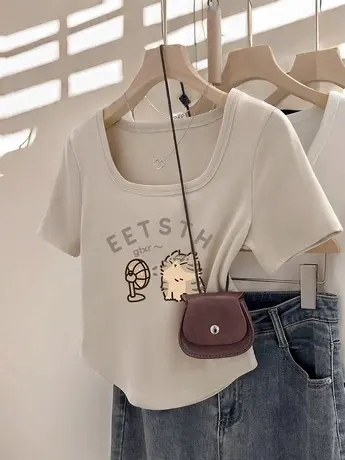 欧货方领正肩t恤女oversize大码短款别致修身上衣ins潮印花短袖夏图片