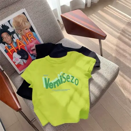 荧光绿短袖t恤女2025新款夏季美式潮牌字母印花小个子正肩短上衣商品大图