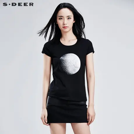 s.deer【新品】圣迪奥女装夏装酷感形态胶印短袖T恤S16280176图片