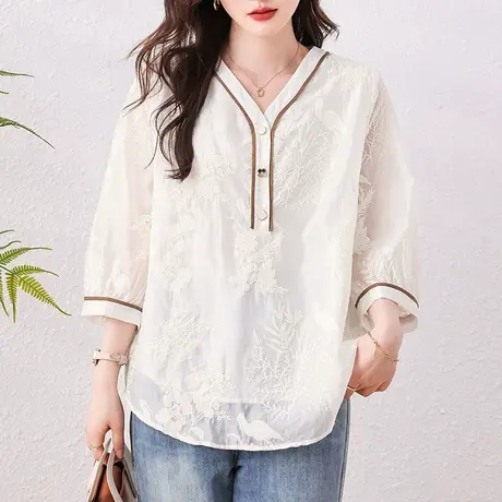 七分袖衬衫女夏季新款大码女装上衣宽松中年妈妈洋气V领休闲衬衣图片