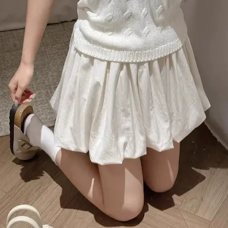 白色蓬蓬花苞短裙女夏季薄2025新款防走光高腰a字裙小个子半身裙图片
