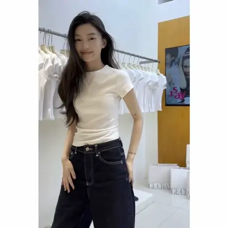 韩国东大门2025年春季新款纯色百搭圆领短袖T恤女修身显瘦上衣图片