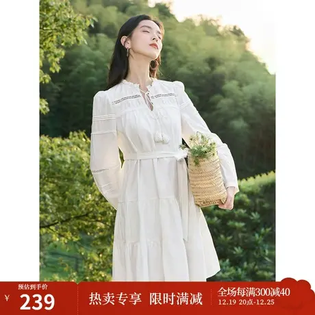 茵曼文艺娃娃连衣裙2023秋女装新款流苏绑带领收腰蛋糕裙摆裙子图片