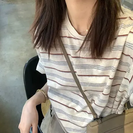 撞色条纹短袖T恤女夏季2025新款宽松韩版打底衫内搭可外穿上衣潮图片
