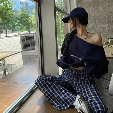 斜肩设计感辣妹露肩上衣chic复古一字肩卫衣ins宽松休闲女装外套商品大图