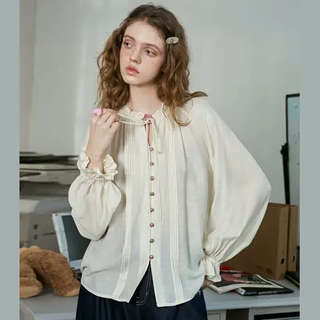 a02法式复古蝴蝶结文艺风长袖衬衣2025春季褶皱休闲百搭女式衬衫图片