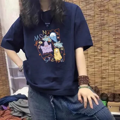 大码女装短袖t恤女夏季2025新款潮牌正肩设计感小众体恤胖mm上衣图片