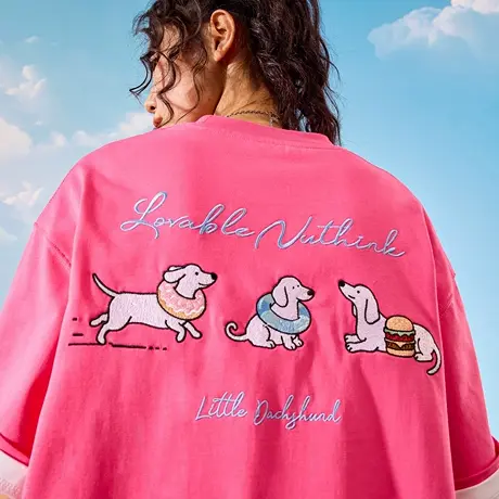 Nuthink重磅小狗腊肠狗刺绣短袖T恤玫红色男女情侣2025夏季新款图片