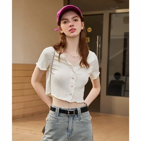 a02修身显瘦百搭短款小衫夏季纽扣装饰个性辣妹风女式T恤图片
