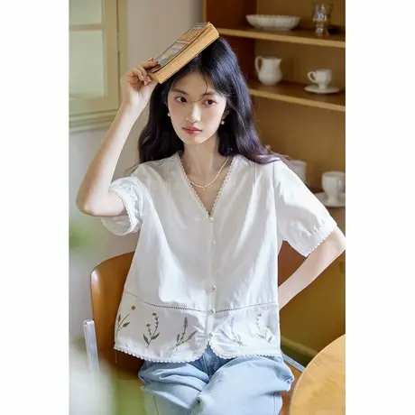 弥古法式白色v领刺绣衬衫女高级感宽松短袖蕾丝衬衣2025夏季上衣商品大图