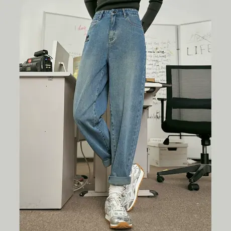 a02绣花牛仔小个子显瘦舒适百搭美式复古2025春季休闲女式牛仔裤图片