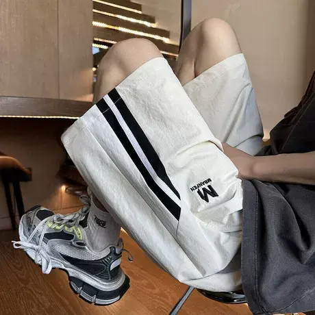 条纹速干短裤男夏季2025新款运动休闲中裤美式潮牌宽松情侣五分裤图片