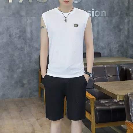 冰丝背心套装男士2025夏季新款速干透气百搭加大码T恤短裤两件套图片