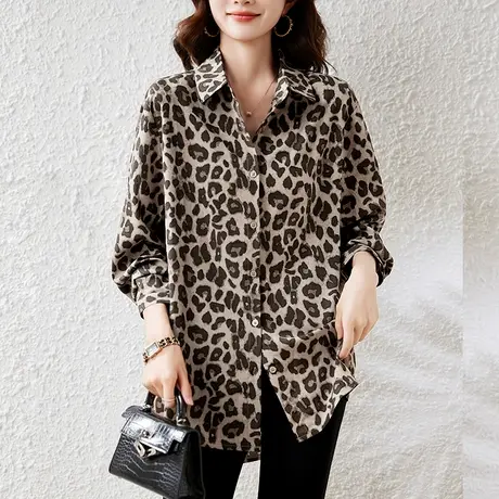 妈妈春秋季长袖衬衫女宽松加肥加大码女装中老年洋气休闲豹纹上衣图片