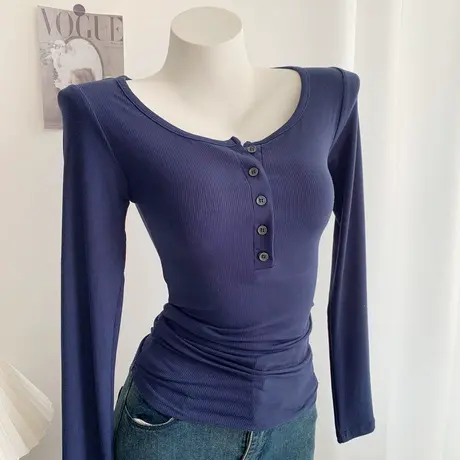 纯欲辣妹时尚修身显瘦正肩圆领半开纽扣长袖紧身T恤打底衫上衣女商品大图