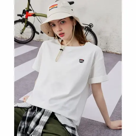 a02肌理面料小清新简约设计百搭短袖上衣夏季休闲女式T恤图片