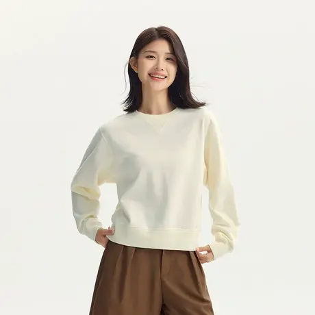 森马卫衣女基础款慵懒简约圆领宽松套头衫秋季温柔纯色打底衫内搭图片