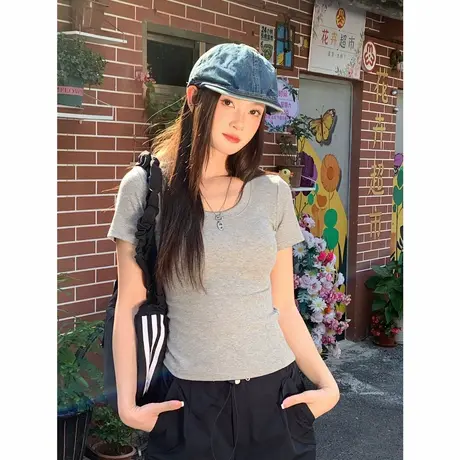 尔给时尚U领短袖T恤女百搭小众修身显瘦辣妹短款上衣商品大图