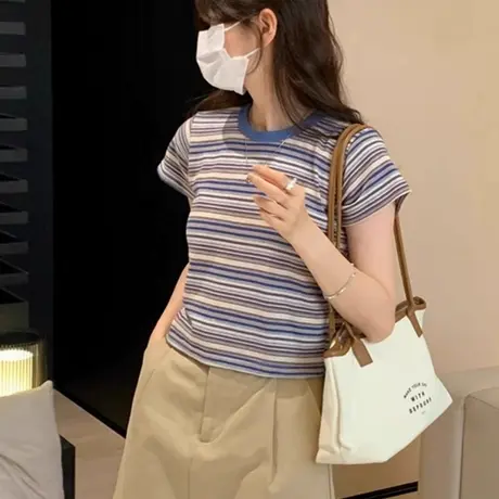 冰丝针织条纹正肩短袖t恤女2025新款夏季设计感小众短款显瘦上衣商品大图