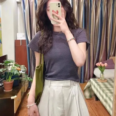 条纹正肩纯棉短袖T恤女2025新款夏季设计感小众修身短款辣妹上衣商品大图
