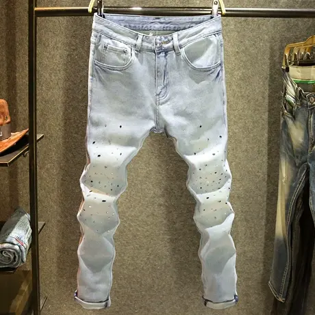 2025春夏新款浅蓝色帅气牛仔裤男弹力修身小脚裤潮牌个性烫钻裤子图片